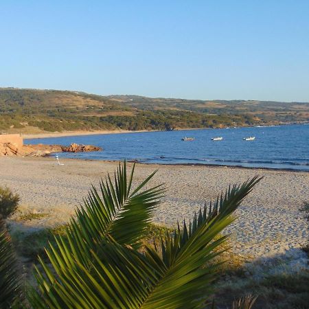 Casa Vacanza Costa Rossa Vista Mare Trinità dʼAgultu Extérieur photo
